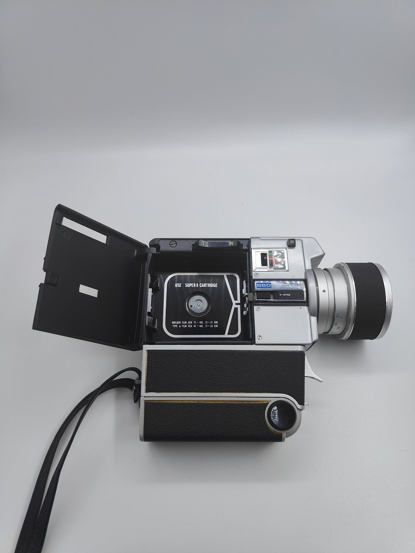 Sankyo Super CM 660 -filmikamera