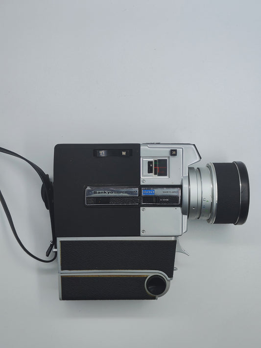 Sankyo Super CM 660 -filmikamera